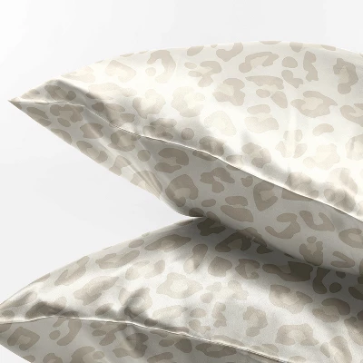 Sweet Jojo Designs Decorative Satin Pillowcases Cheetah Ivory Beige Gold 2pc 4 Sweet Jojo Designs Decorative Satin Pillowcases Cheetah Ivory Beige Gold 2pc - Image 2